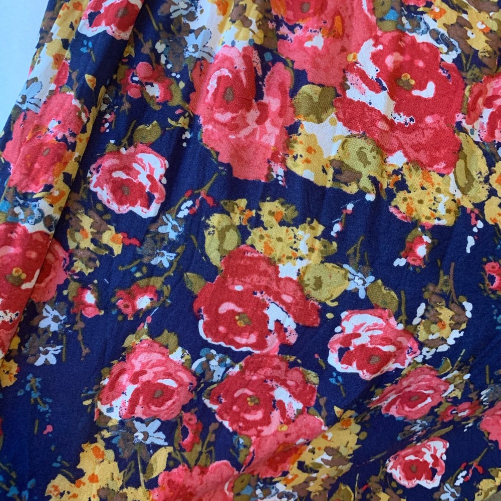Strapless Floral Maxi Dress with Matching Belt - Picture 3 of 5